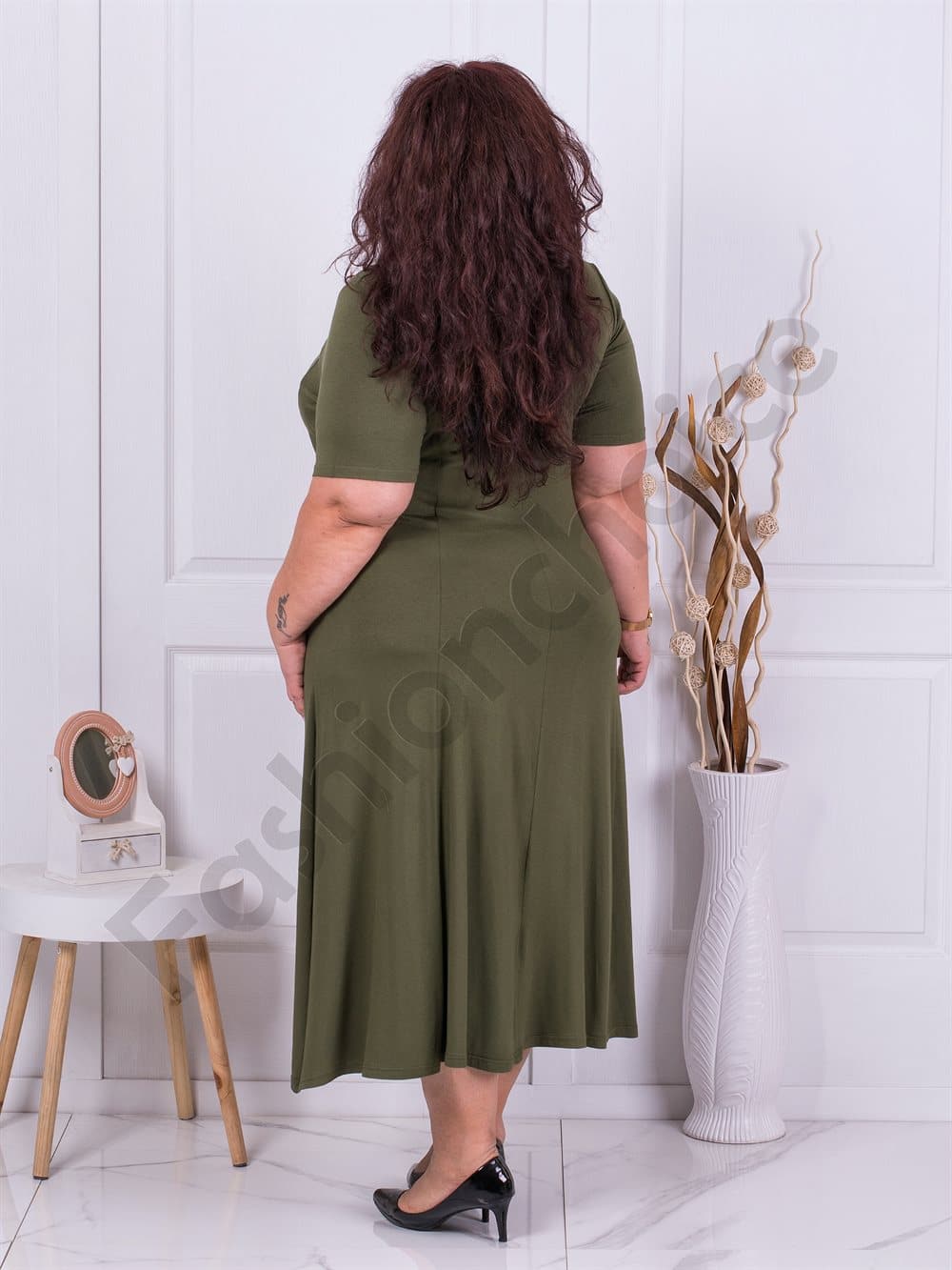 Plus size μονόχρωμο φόρεμα-χακί με δώρο κολιέ-κωδ 226085-2