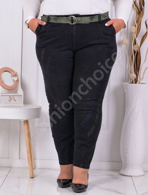 Plus size μαύρο τζιν παντελόνι με δερμάτινη ζώνη και κέντημα-κωδ 5188