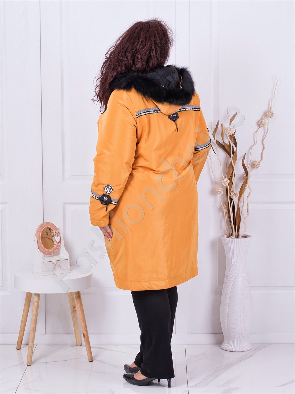 Plus size μακρύ αντιανεμικό μπουφάν με γούνα-κωδ 70992
