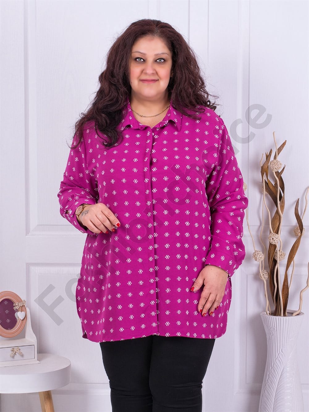 Plus size πουκάμισο με σχέδιο από λευκά λουλούδια-φούξια-κωδ 2098-7