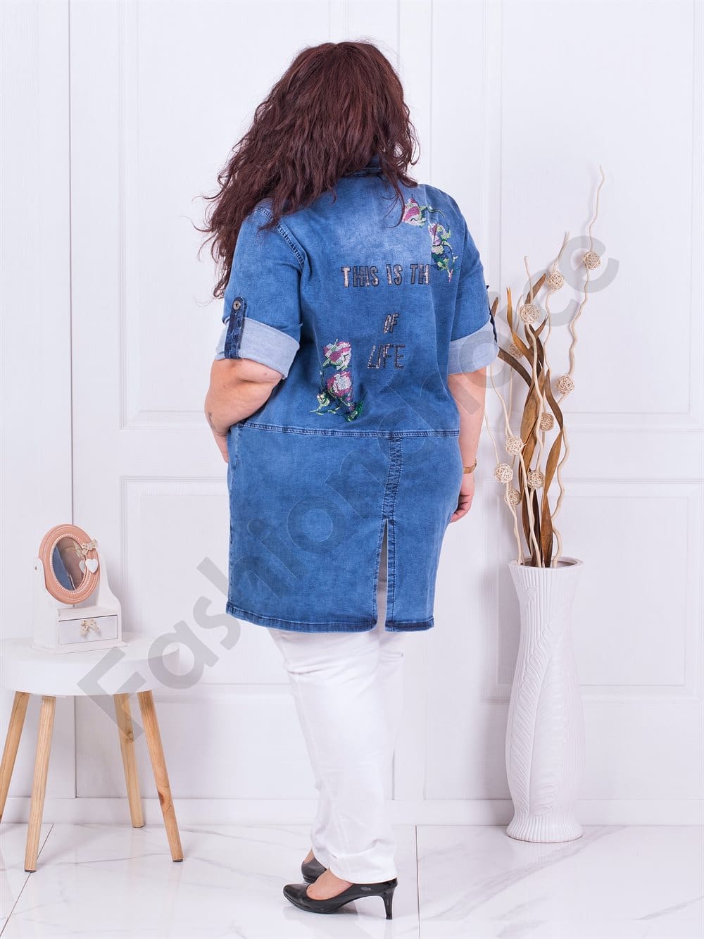 Plus size τζιν πουκάμισο/τουνίκ με απλικέ-ροζ τριαντάφυλλα-κωδ 7770-1