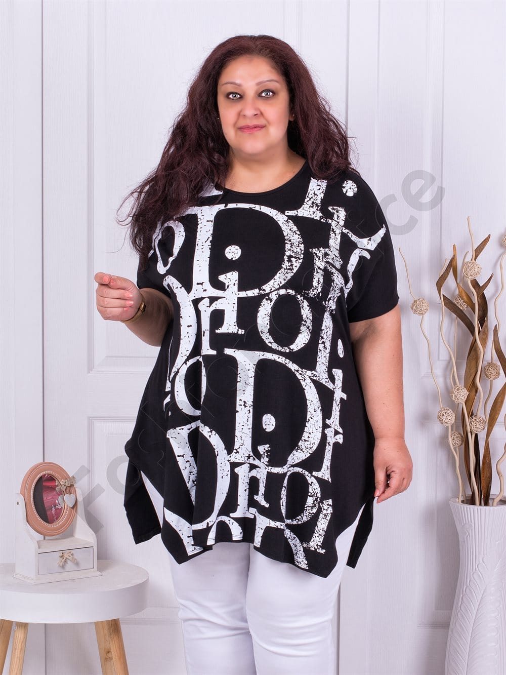 Plus size τουνίκ σε μαύρο με λευκά τύπωμα-κωδ 9218
