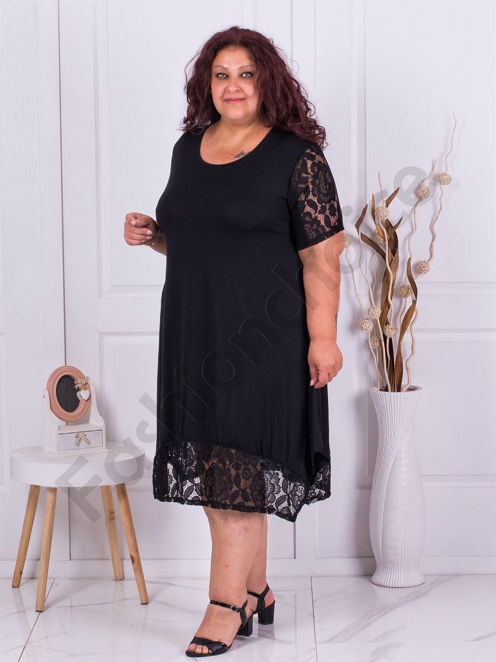 Plus size φόρεμα με δαντέλα-μαύρο-κωδ 6359