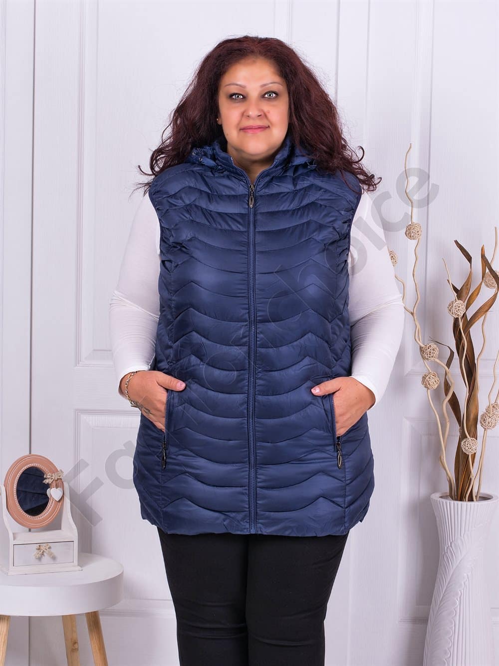 Plus size αμάνικο μπουφάν με κουκούλα σε μπλε-κωδ 2206-1