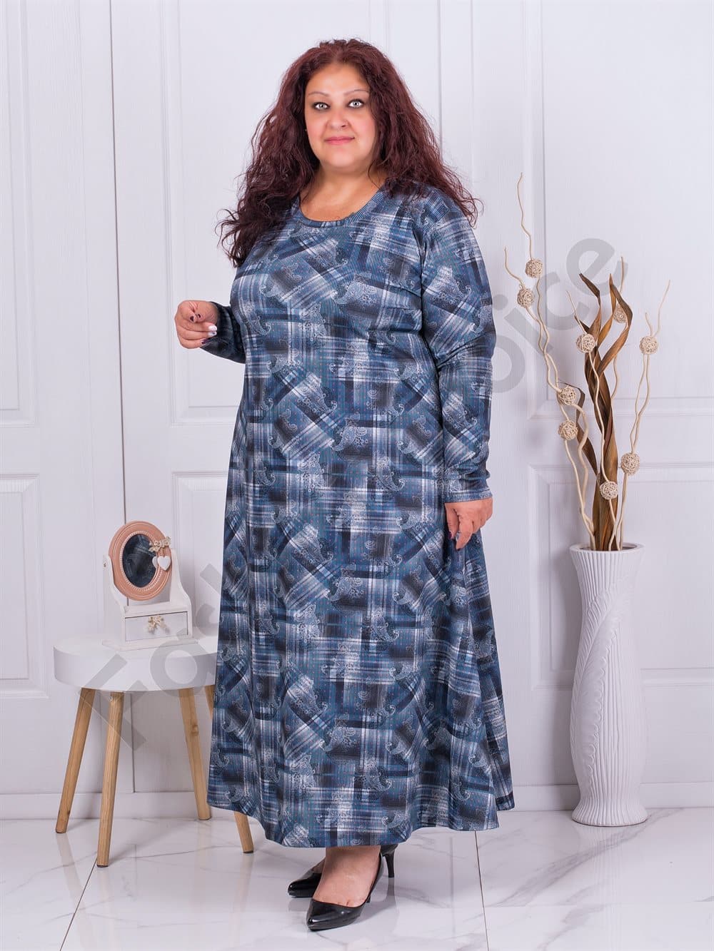 Plus size μακρύ φόρεμα με χρωματιστά μοτίβα-μπλε-κωδ 334