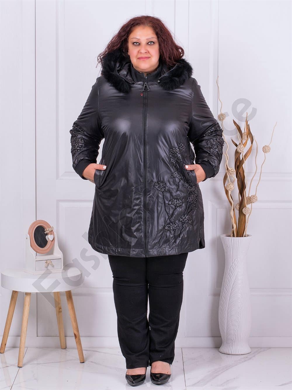 Plus size μπουφάν με διακόσμηση και φυσική γούνα στην κουκούλα-κωδ 71164