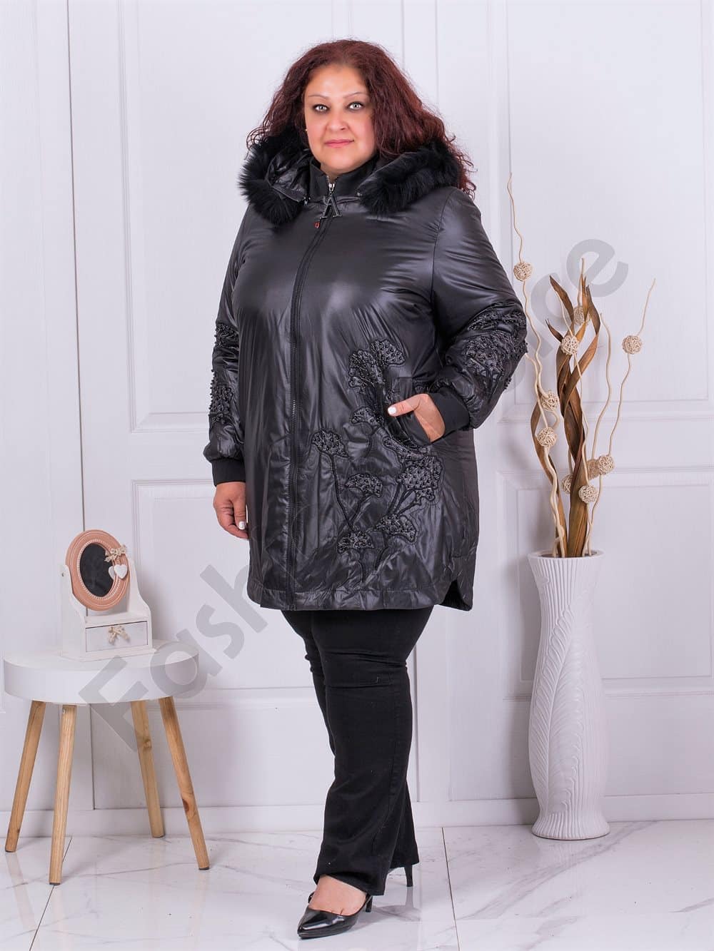 Plus size μπουφάν με διακόσμηση και φυσική γούνα στην κουκούλα-κωδ 71164