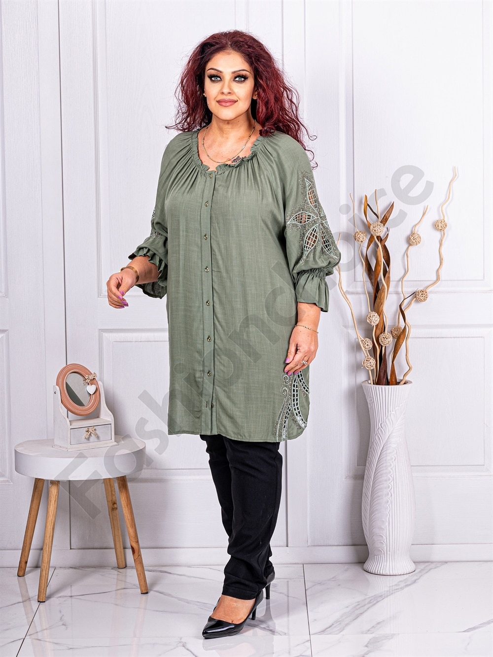Plus size πουκάμισο/τουνίκ με απλικέ και στρας-πράσινο φυστικί-κωδ 243-2