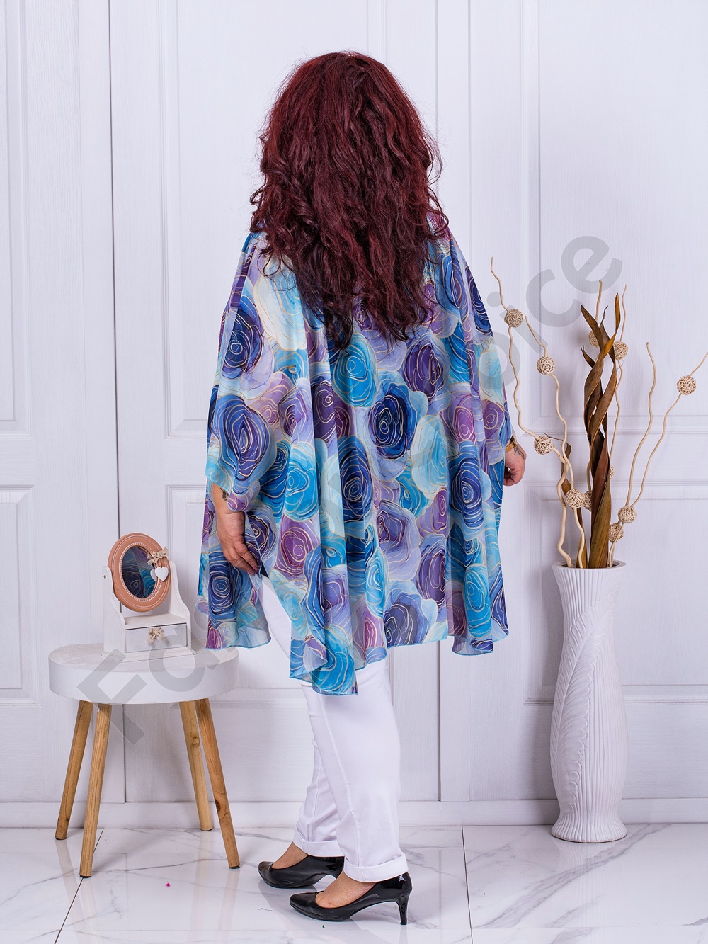 Plus size σιφόν πόντσο με τριαντάφυλλα-κωδ 235021-6