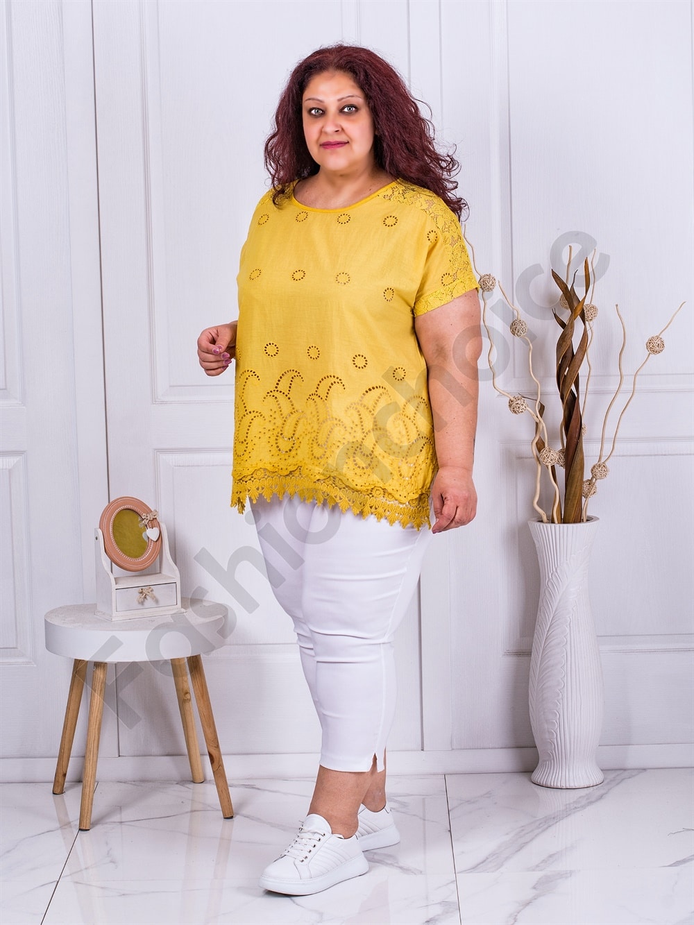 Plus size μπλούζα με τρυπητό κέντημα-μουσταρδί-κωδ 9151-6 - Image 2
