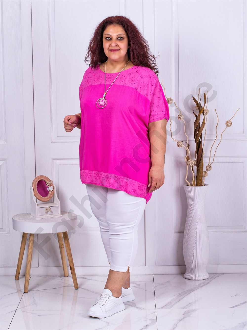 Plus size τουνίκ με τρυπητό κέντημα και κολιέ-φουξία-κωδ 21233-3 - Image 2