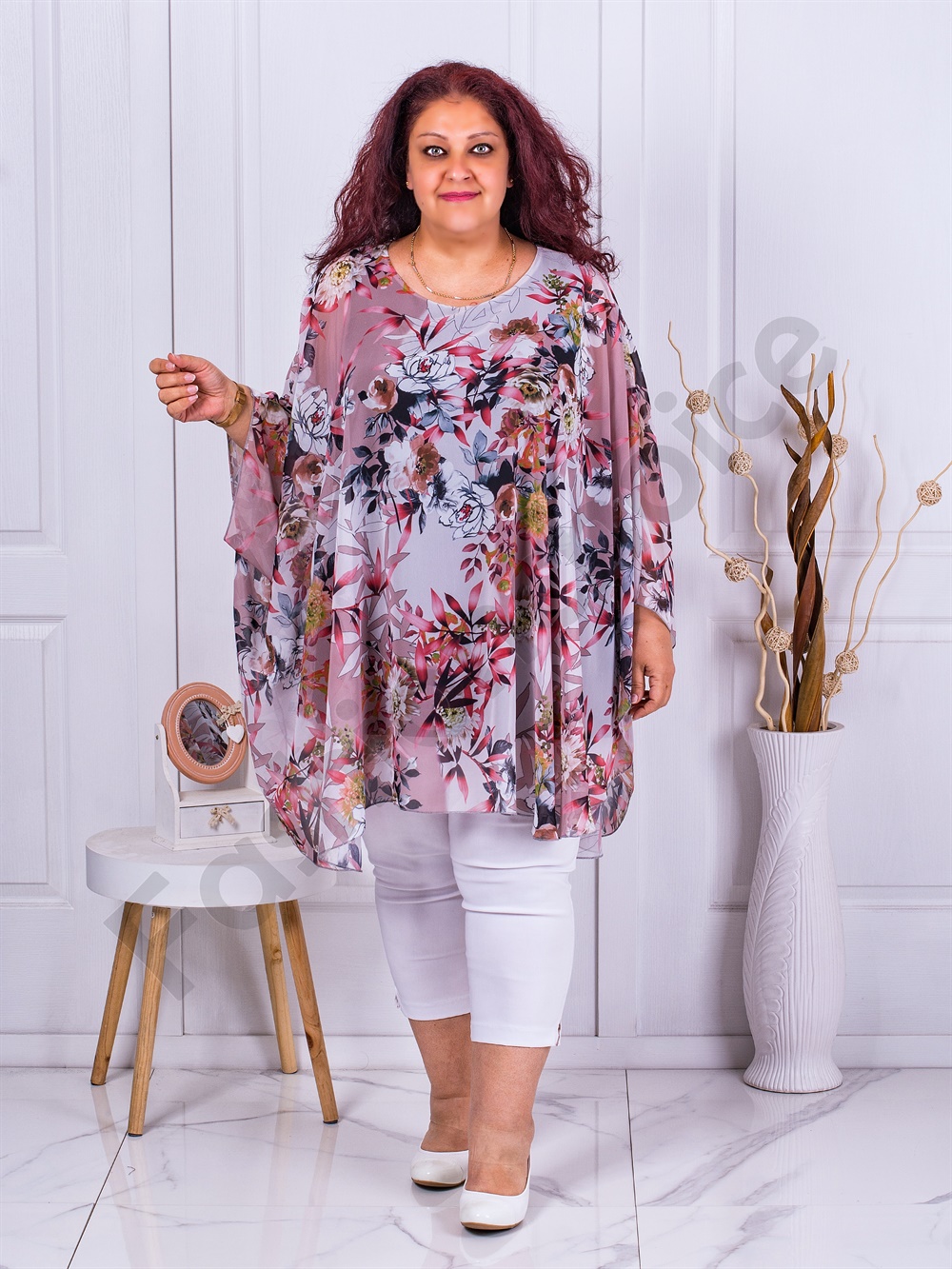 Plus size σιφόν πόντσο φλοράλ-ροζ-κωδ 235021-12