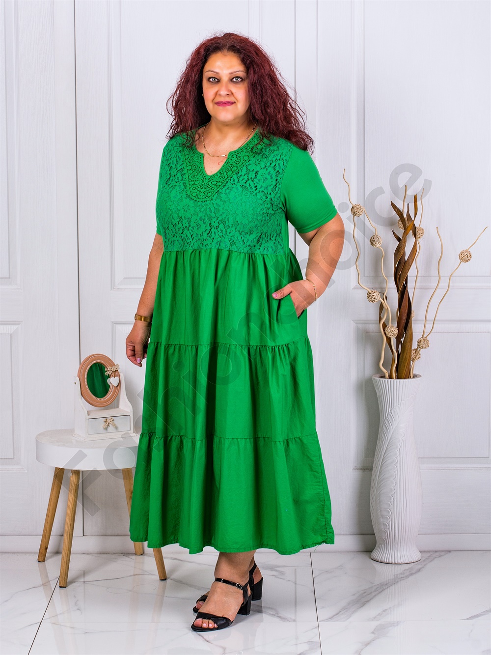 Plus size φόρεμα με βολάν και δαντέλα-πράσινο-κωδ 10127-4