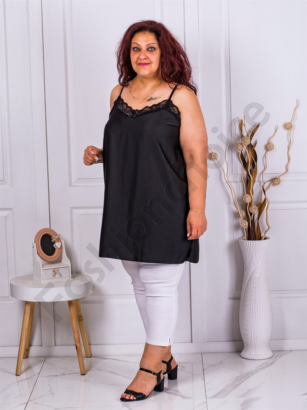 Plus size μακρύ σατέν τοπ με δαντέλα-μαύρο-κωδ 23034