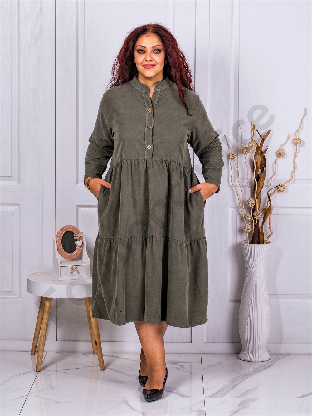 Plus size κοτλέ φόρεμα με βολάν-χακί-κωδ 9863-1