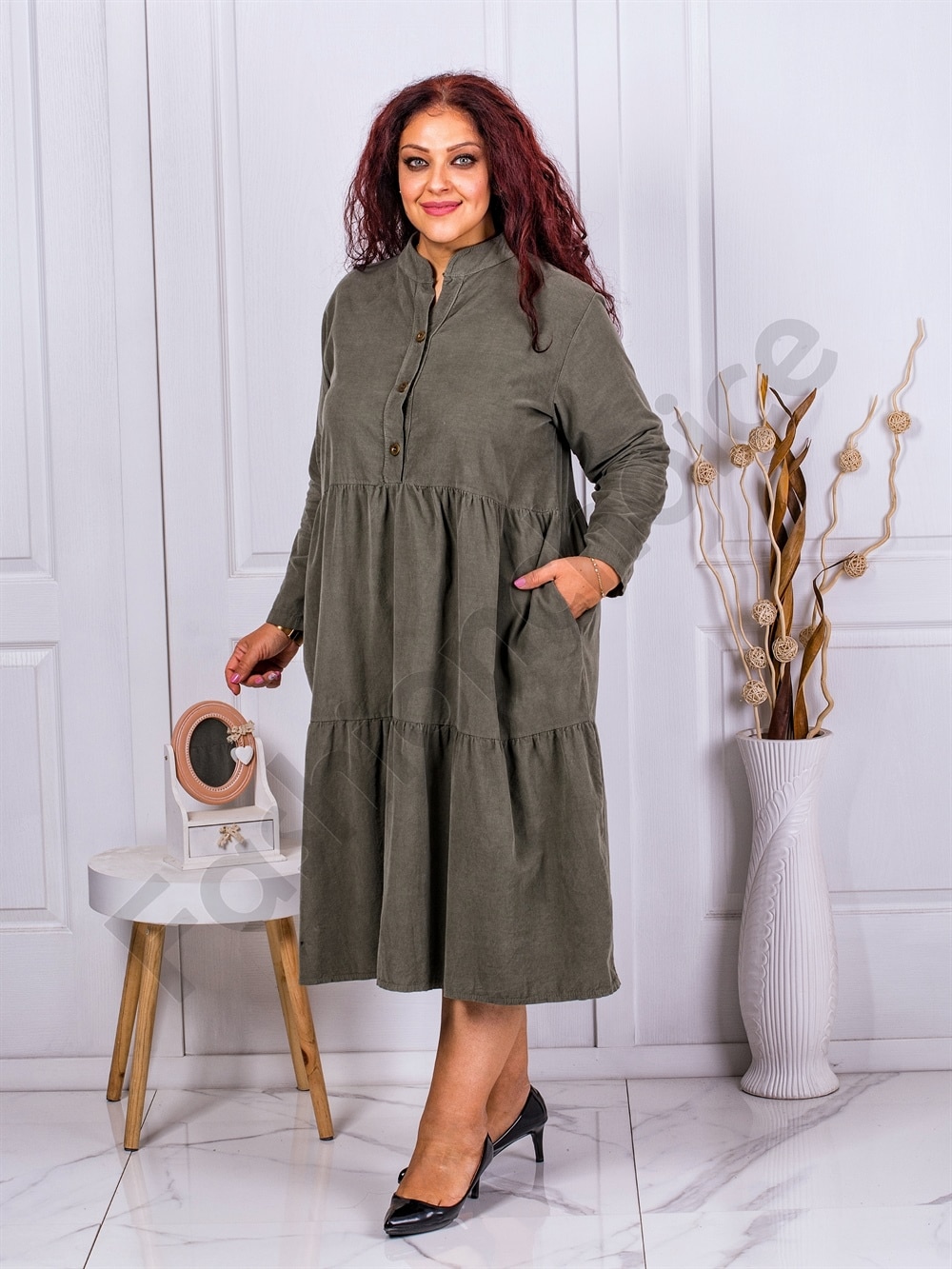 Plus size κοτλέ φόρεμα με βολάν-χακί-κωδ 9863-1