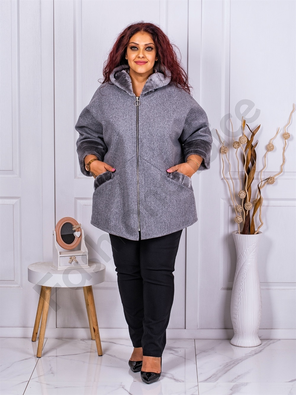 Plus size κασμίρ παλτό με κουκούλα και γούνα-γκρι-κωδ 23689-2