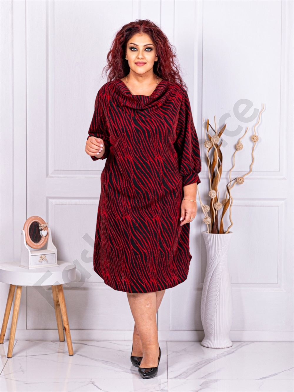 Plus size ντραπέ φόρεμα με λεπτομέρεια λούρεξ-κόκκινο-κωδ 3079-2