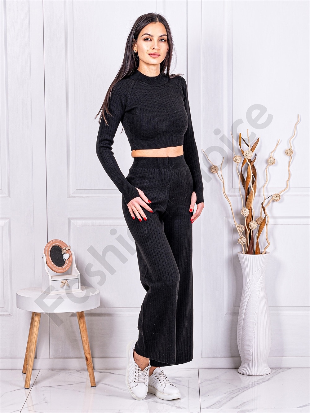Γυναικείο σετ crop top και παντελόνι-μαύρο-κωδ 4004