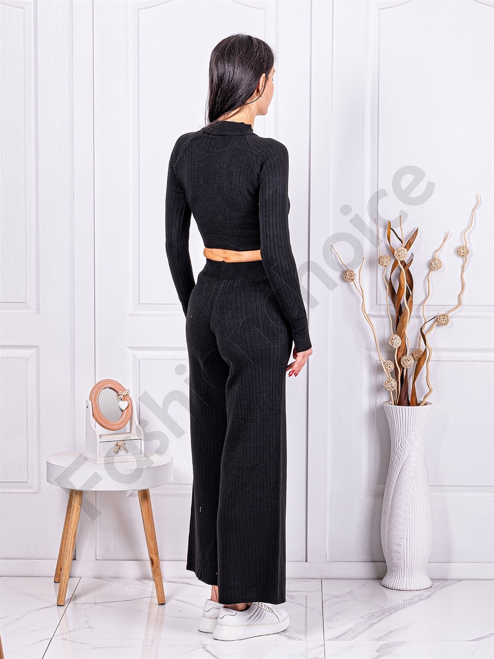 Γυναικείο σετ crop top και παντελόνι-μαύρο-κωδ 4004