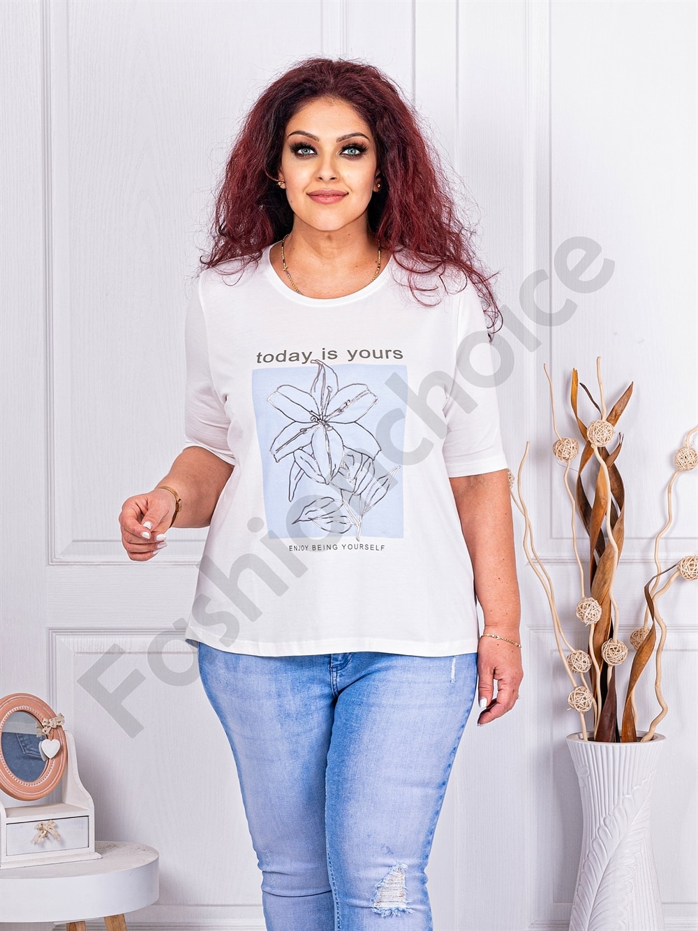 Plus size μπλούζα σε λευκό με τύπωμα-κωδ 813421