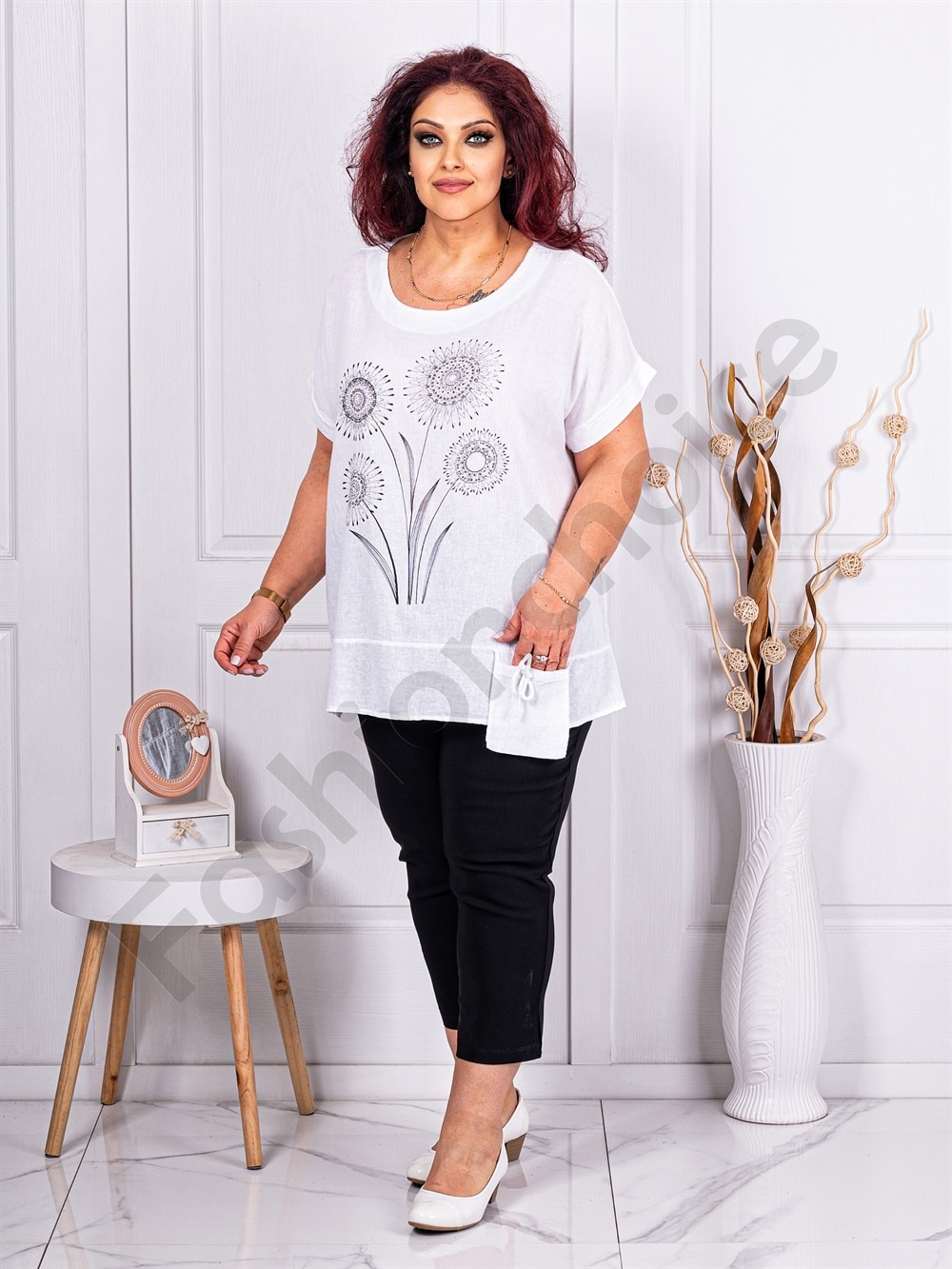 Plus size βαμβακερή-λινή μπλούζα με απλικέ-λευκό-κωδ 9660-2