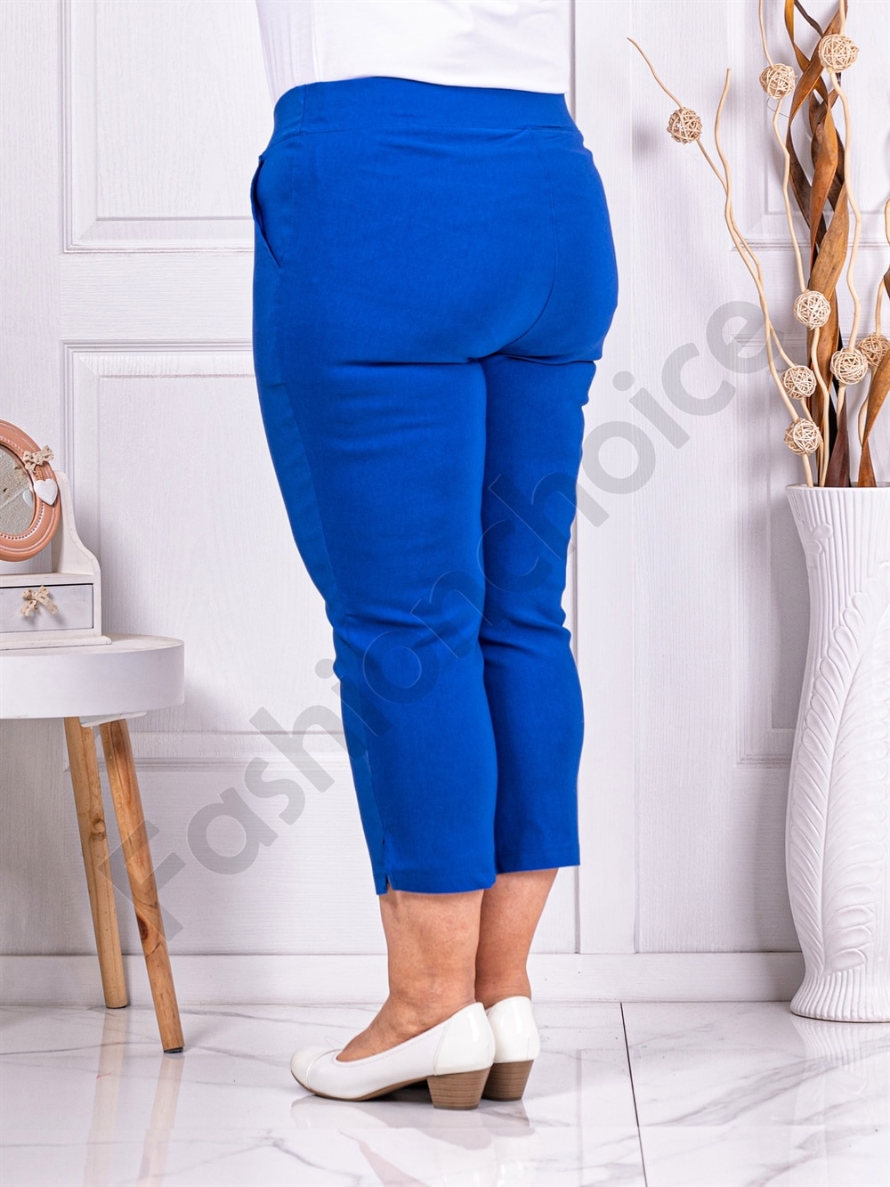 Plus size παντελόνι κάπρι σε μπλε ρουά-κωδ 24238-8