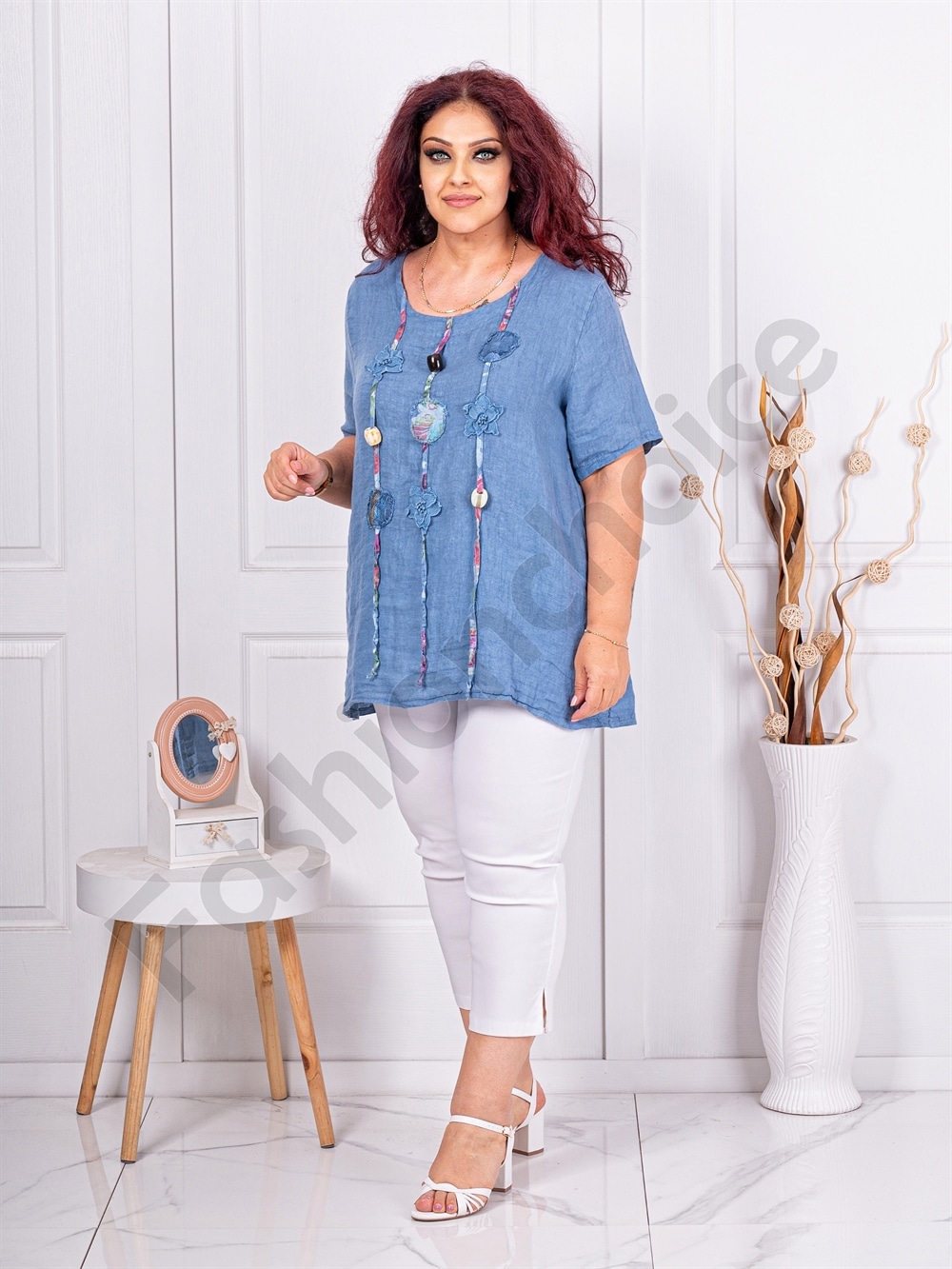 Plus size λινή μπλούζα με απλικέ λουλούδια-μπλε-κωδ 9630-5