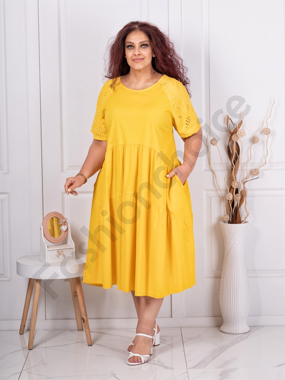 Plus size φόρεμα με τρυπητό κέντημα-κίτρινο-κωδ 241207-4