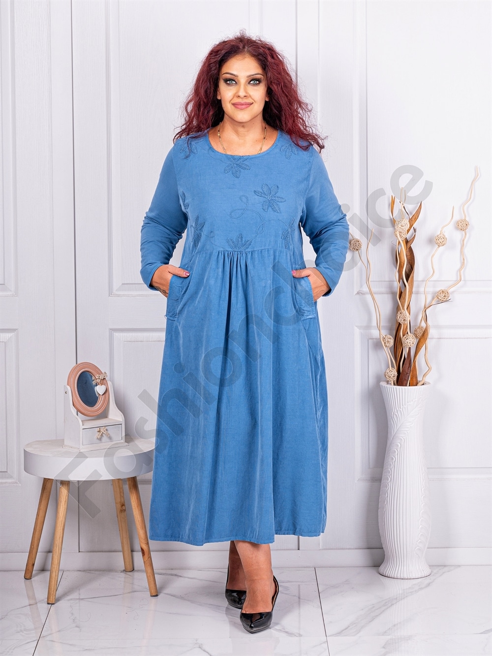 Plus size κοτλέ φορέμα με κεντημένα λουλούδια-μπλε-κωδ 10917-1