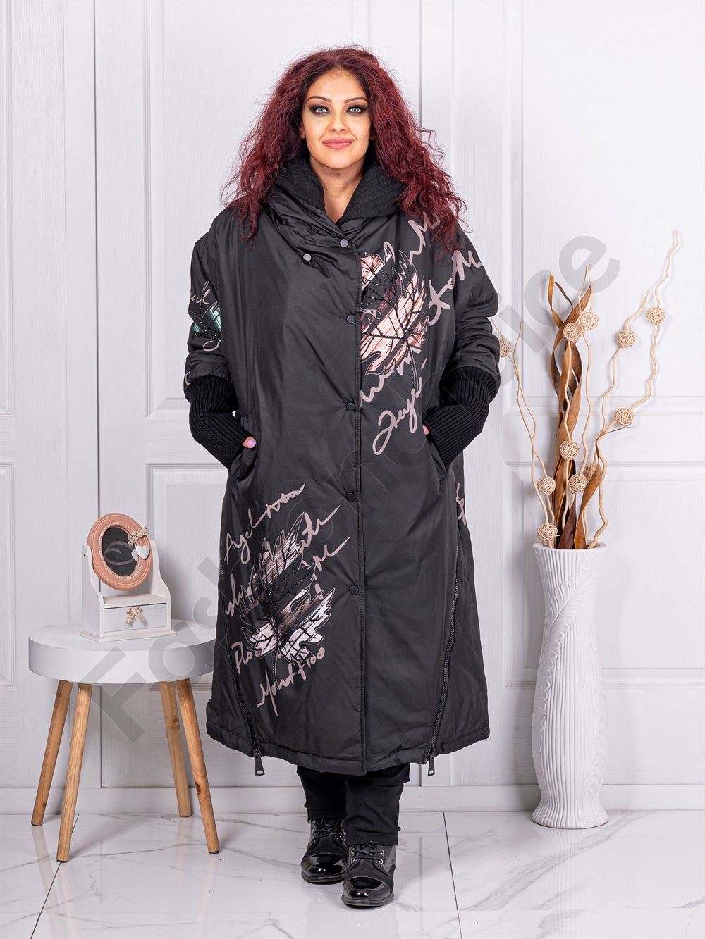 Plus size μακρύ μπουφάν με σχεδία και επιγραφές-κωδ 10481
