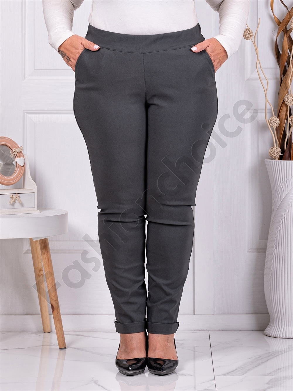 Plus size παντελόνι Push up ελαστικό-σκούρο πράσινο-κωδ 24348-12