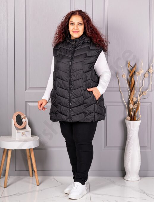 Plus size αμάνικο μπουφάν με κουκούλα /9XL-13XL/-μαύρο-κωδ 812