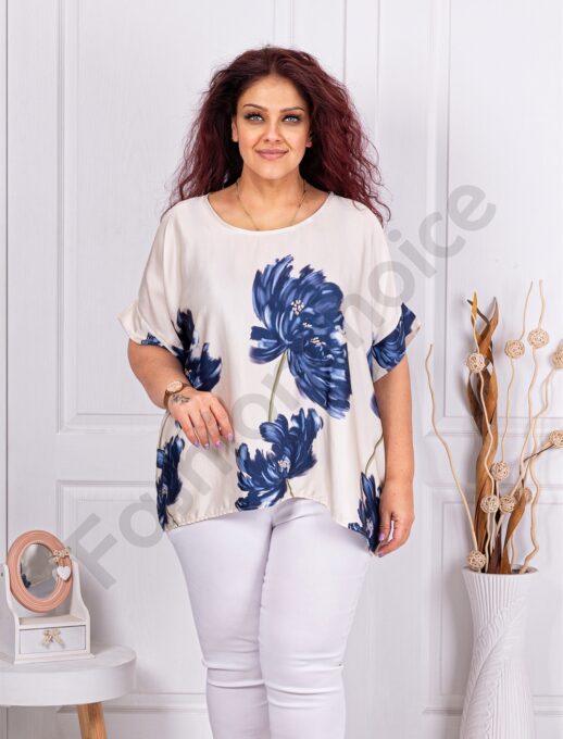 Plus size μπλούζα εκρού με μπλε λουλούδια-κωδ 50118-3