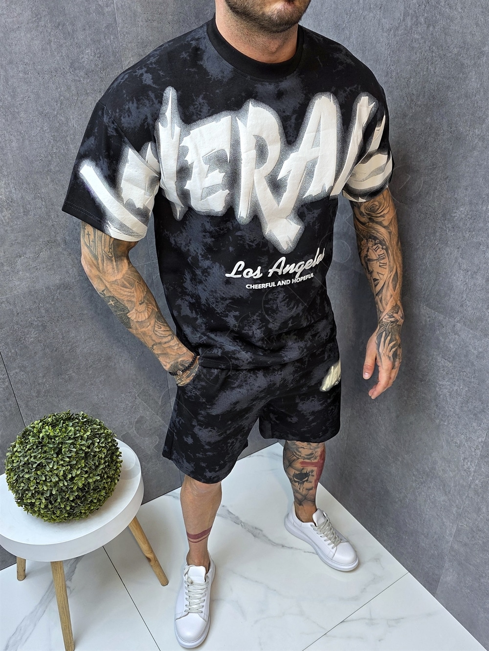 Ανδρικό σετ T-Shirt και βερμούδα με τύπωμα-μαύρο-κωδ 271
