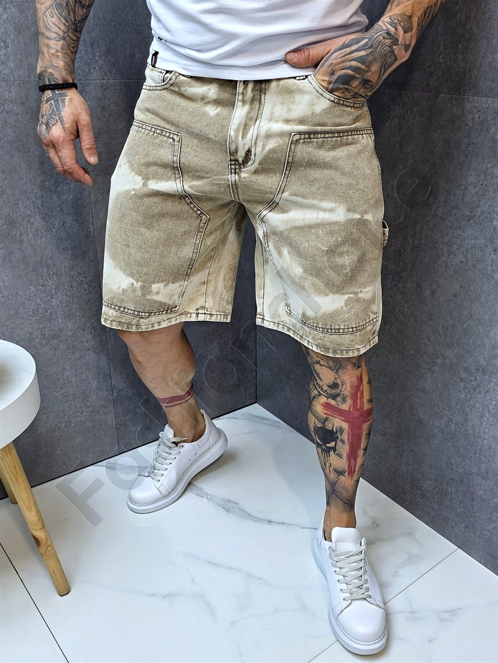 Ανδρική τζιν βερμούδα Baggy με ξεβάμματα-μόκα-κωδ 255