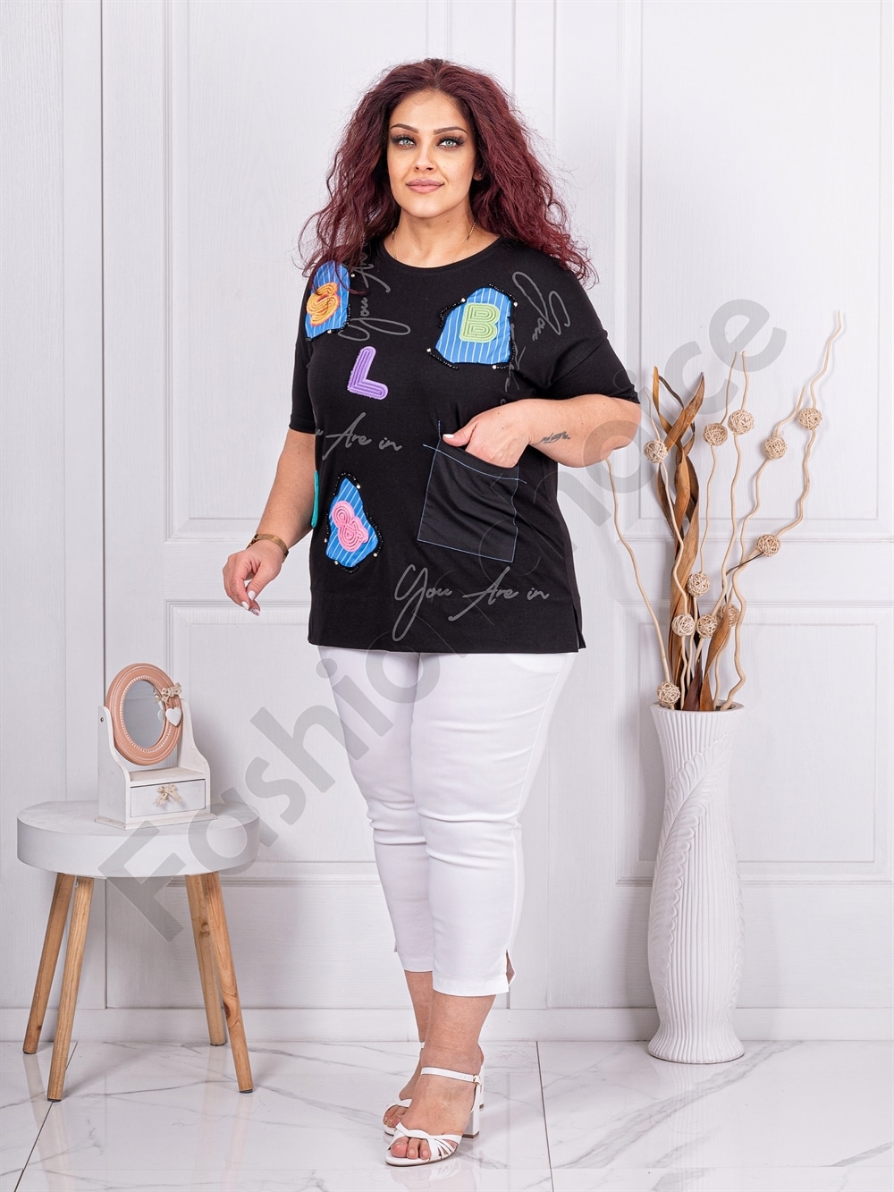 Plus size μπλούζα με γράμματα-μαύρο-κωδ 4683