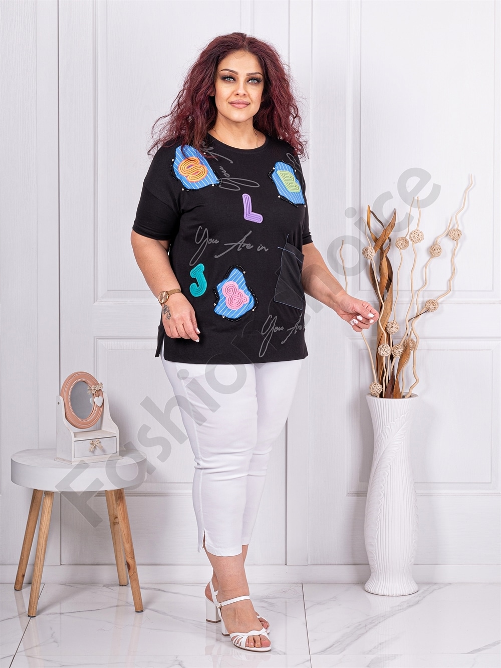 Plus size μπλούζα με γράμματα-μαύρο-κωδ 4683
