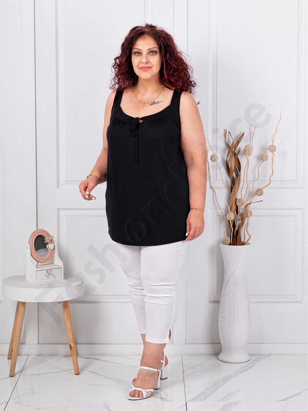 Plus size αμάνικη μπλούζα-μαύρο-κωδ 2044