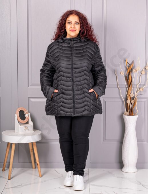 Plus size γυναικείο μπουφάν με κουκούλα /9XL-13XL/-μαύρο-κωδ 2328