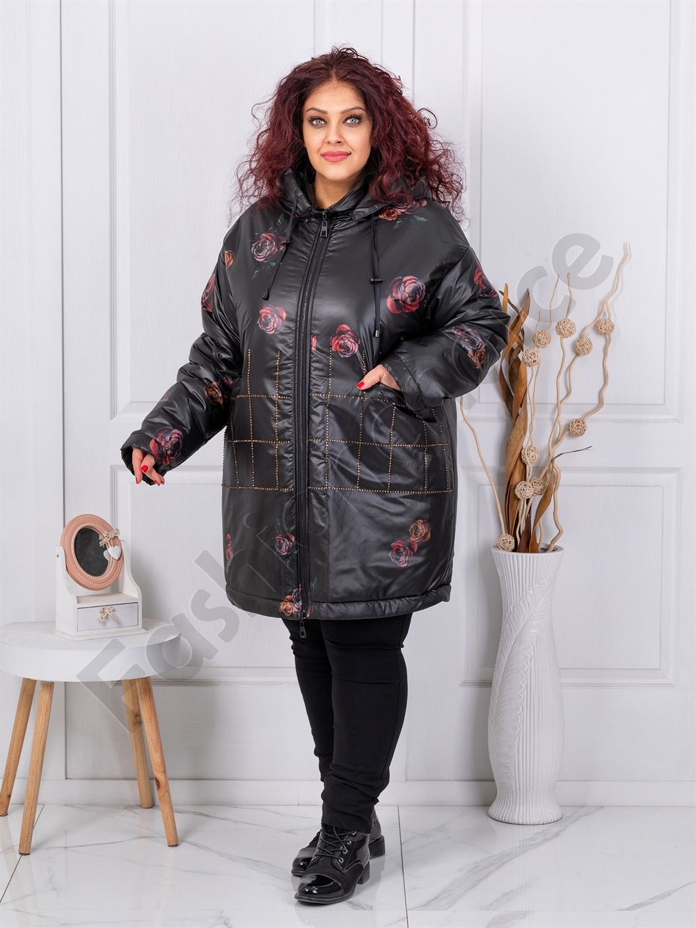 Plus size μπουφάν με τριαντάφυλλα και στρας-κωδ 71397