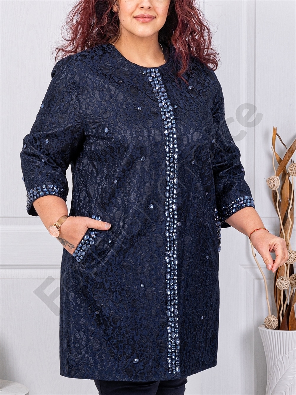 Plus size παλτό με δαντέλα και διακοσμητικές πέτρες-κωδ 3022