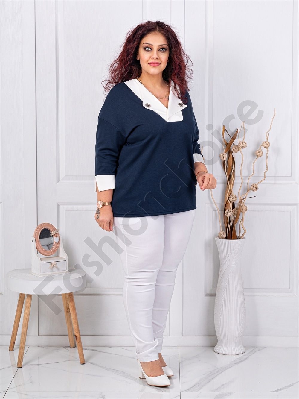 Plus size V μπλούζα-σκούρο μπλε-κωδ 261477-1
