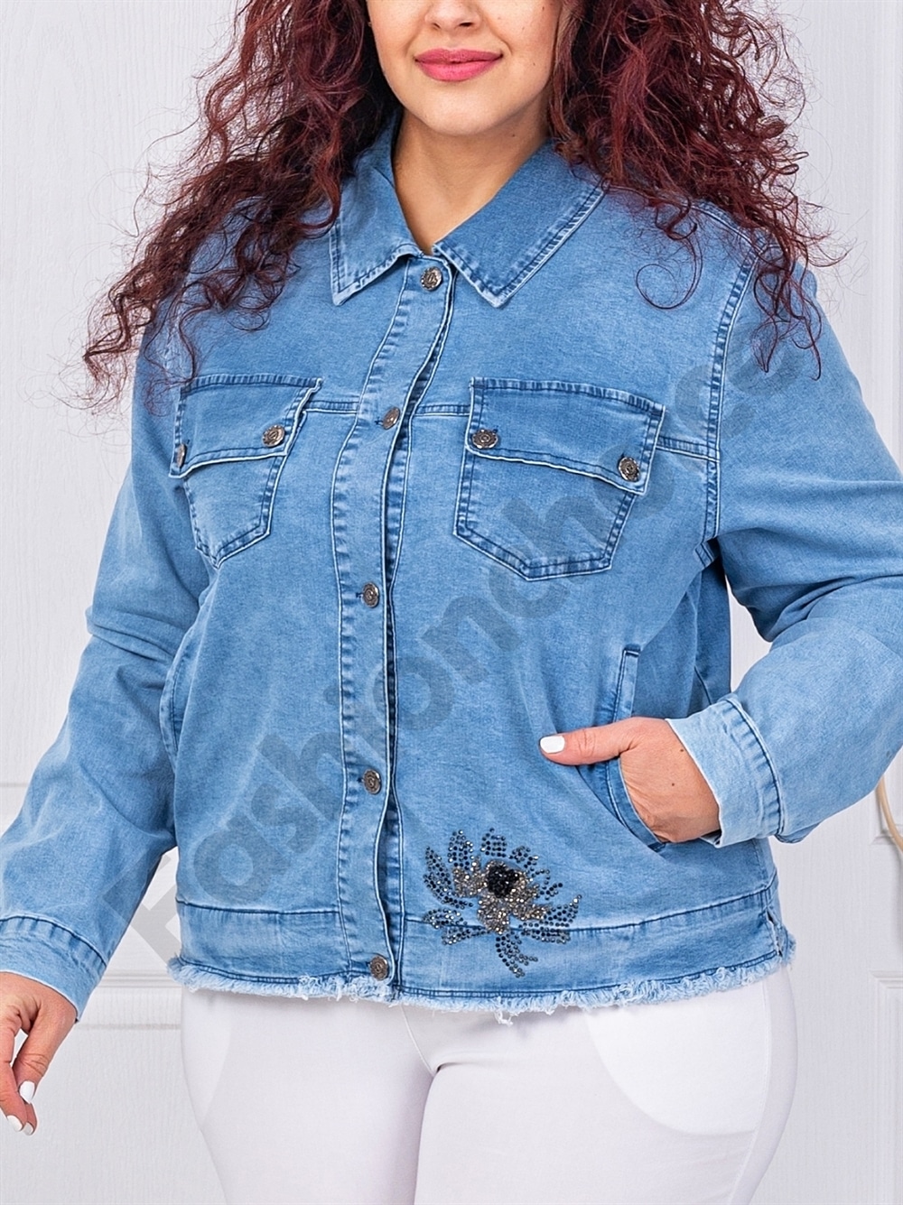 Plus size τζιν μπουφάν με απλικέ στρας-μπλε-κωδ 8049