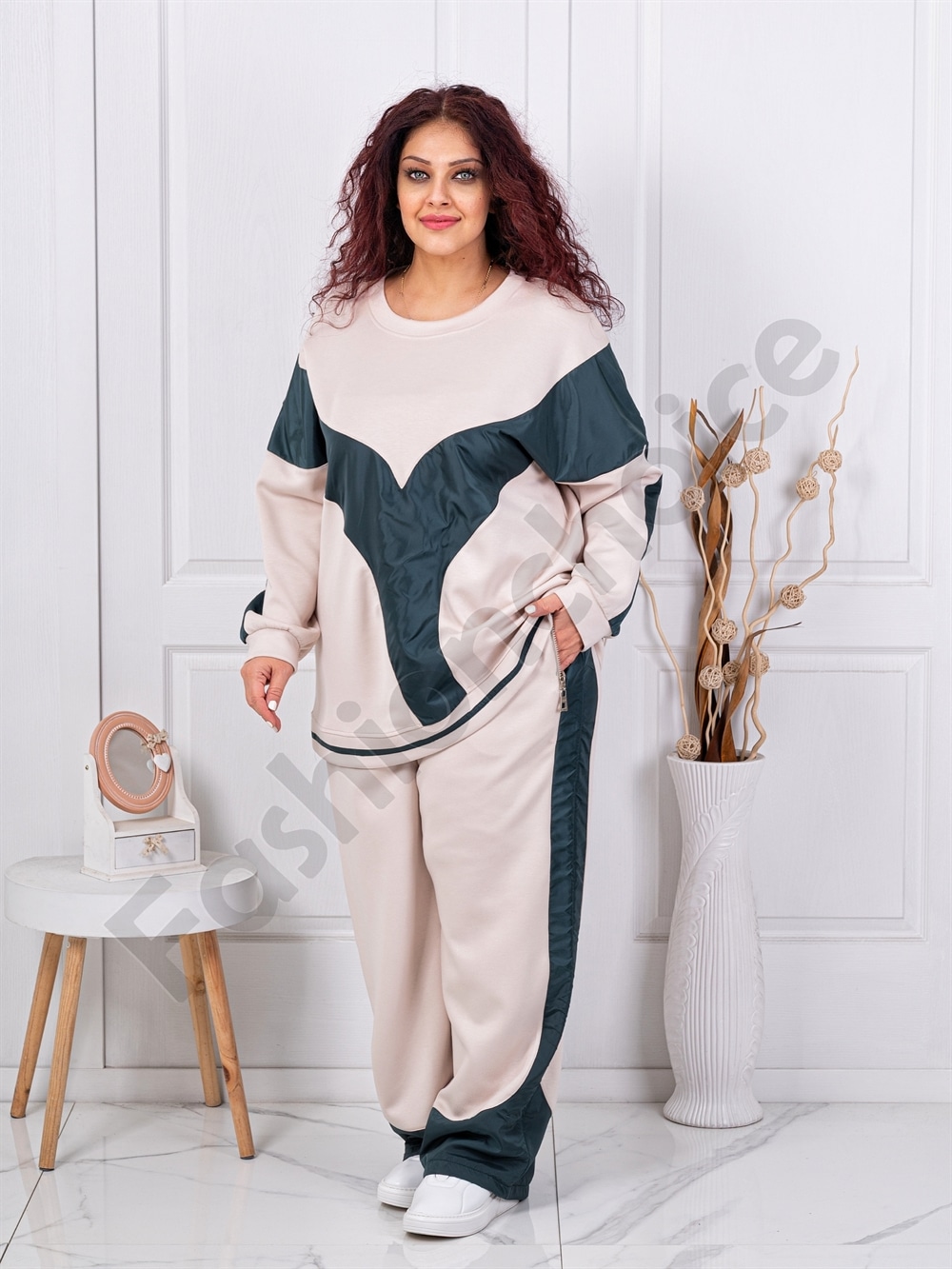 Plus size σετ φόρμας με συνδυασμό υφασμάτων-κωδ 23065
