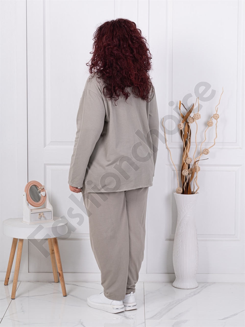 Plus size σετ με απλικέ και παγιέτες-μόκα-κωδ 618581-2