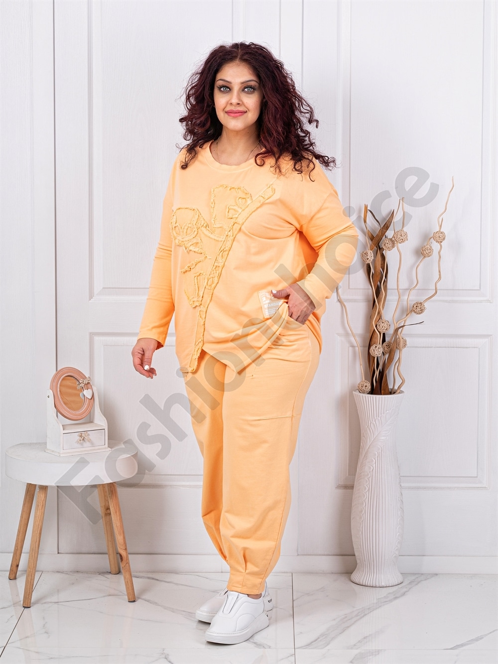 Plus size σετ φόρμας με μπλούζα ασύμμετρη-κίτρινο-κωδ 261240-5