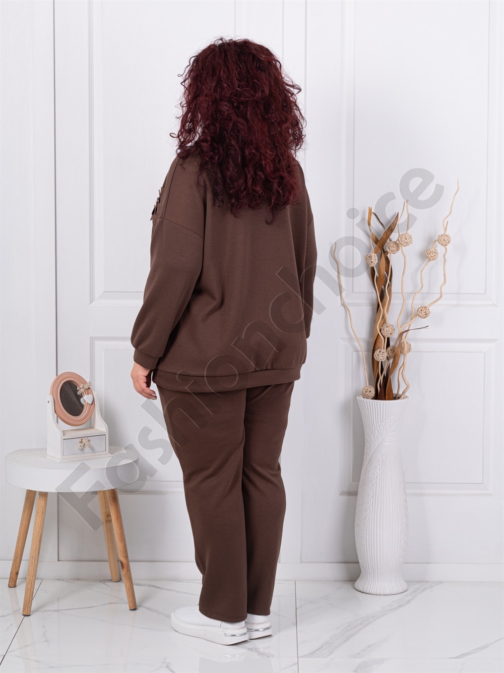 Plus size σετ φόρμας με απλικέ και στρας-καφέ-κωδ 24475-3