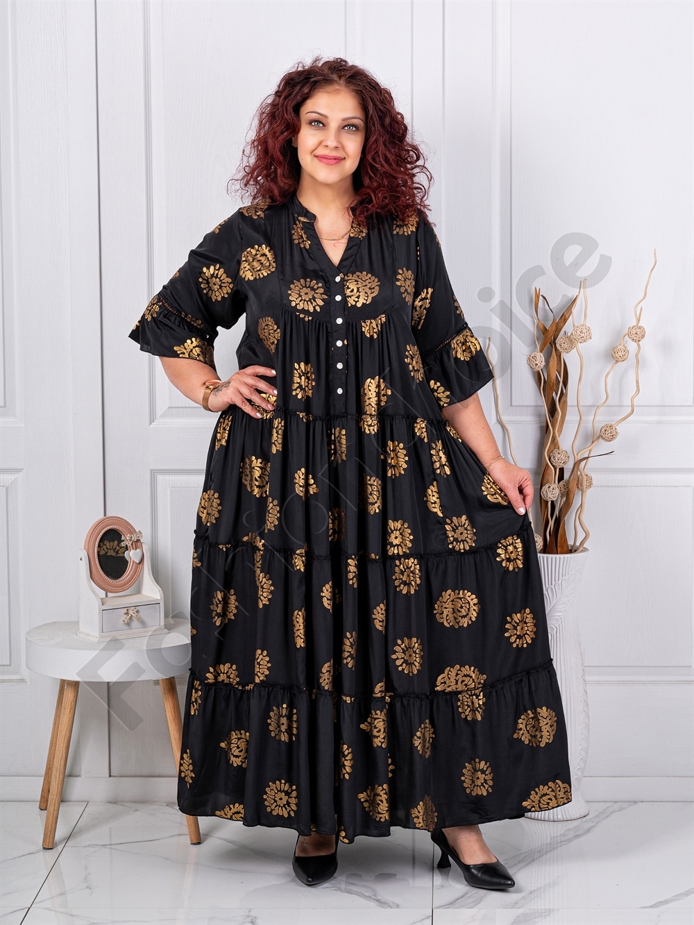Plus size μεταξωτό φόρεμα χρυσά μοτίβα-μαύρο-κωδ 11221