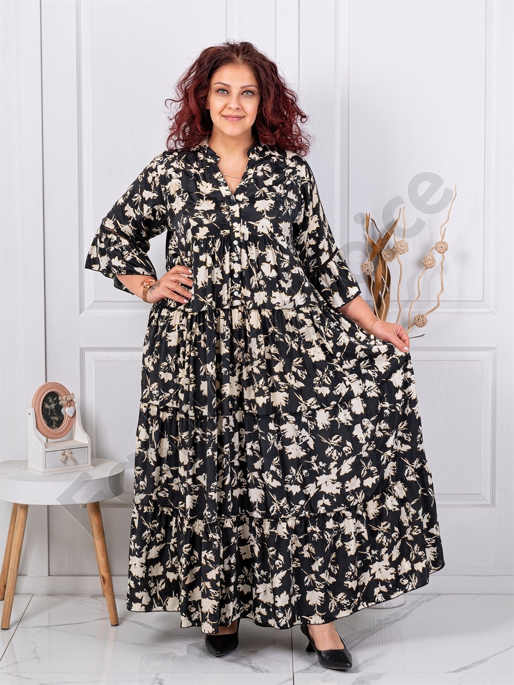Plus size μεταξωτό φόρεμα μπεζ φύλλα-μαύρο-κωδ 4171